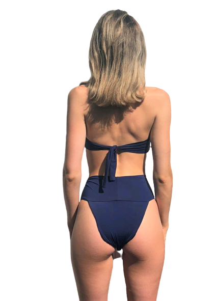 Brazilian Bikini Sommer 2021 Brazilian_Bandeau_bikini_trägerlose_lybethras_swimwear_misbela_brazilian_bikini_shop_bademode_damen_aus_brasilien_blue_marine_hinten